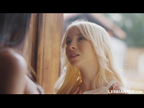 ❤️ Tus ntxhais los tsev ob peb hlis tom qab thiab xaus rau noj nws tus niam txiv lub pussy ❤️  Fucking video  ntawm hmn.hotpornphotos.ru%  ❤