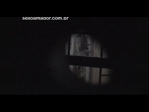 ❤️ Blondie tau zais cov yeeb yaj kiab los ntawm ib tus neeg nyob ib puag ncig voyeur zais tom qab hollow cib ❤️ Fucking video ntawm hmn.hotpornphotos.ru% ❤