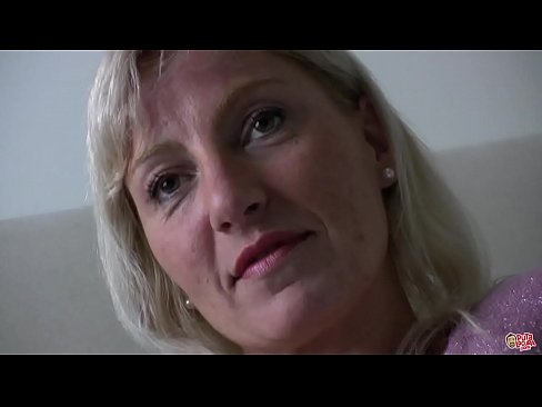 ❤️ Leej niam peb txhua tus fucked ... Poj niam, coj koj tus kheej! ❤️ Fucking video ntawm hmn.hotpornphotos.ru% ❤