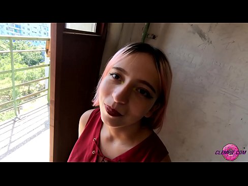 ❤️ Cov tub ntxhais kawm Sensual Sucks ib tug neeg txawv txawv nyob rau hauv lub Outback - Cum ntawm nws lub ntsej muag ❤️ Fucking video ntawm hmn.hotpornphotos.ru% ❤